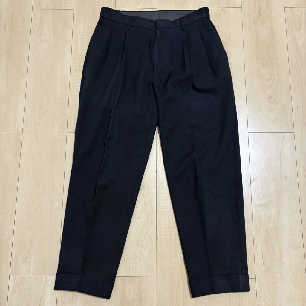注文とは異なるブランドのパンツが届いたもの